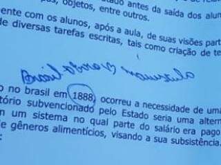 Palavra &quot;Brasil&quot; foi escrita com letra minúscula, denuncia candidato (Foto: Direto das Ruas)