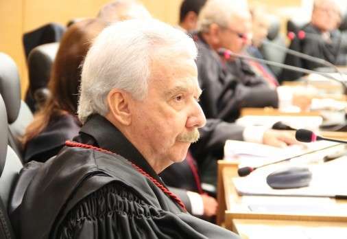 Desembargador encerra trajet&oacute;ria de 25 anos dedicados a Tribunal de Justi&ccedil;a