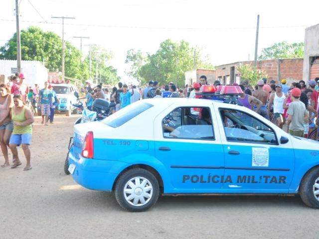 Um morre e outro &eacute; ferido a tiros no bairro Dom Ant&ocirc;nio Barbosa