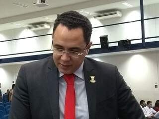 O vereador Odilon de Oliveira Junior, presidente do diretoria municipal do PDT, afirma que os petistas vão agregar eleitores e qualidade (Foto: Richelieu de Carlo)