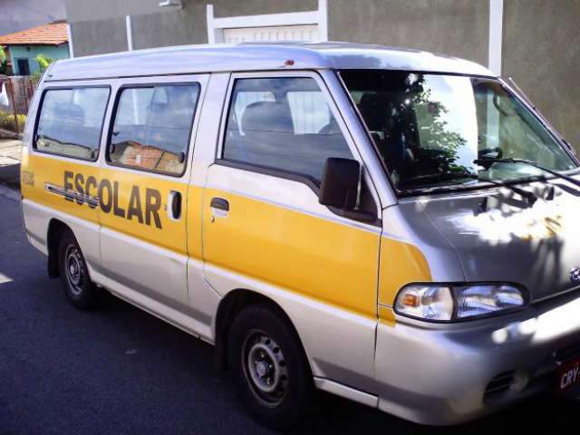  Detran vistoria ve&iacute;culos usados para o transporte escolar na Capital