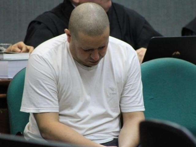 Homem que matou a ex e escondeu corpo em sof&aacute; &eacute; condenado a 21 anos
