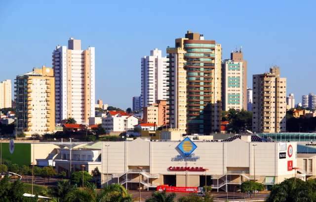 Ce&uacute; amanhece nublado na Capital e traz chuva para todo o Estado hoje