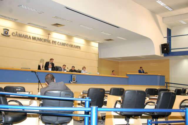  C&acirc;mara aprova projeto que pro&iacute;be farra com bebidas alco&oacute;licas