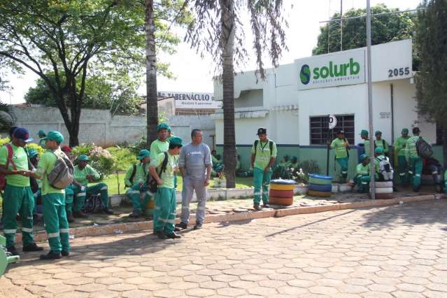 Alegando falta de dinheiro, Solurb confirma nova suspens&atilde;o da coleta