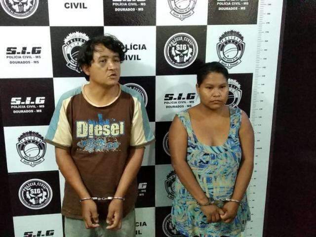Pol&iacute;cia procura terceiro acusado de matar tio e sobrinho a golpes de fac&atilde;o