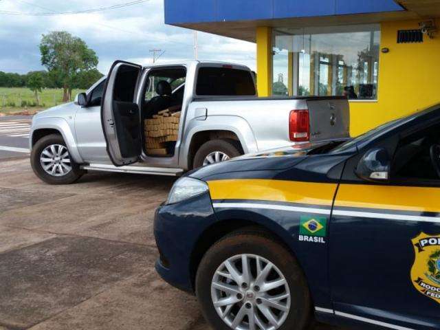 Preso condutor de Amarok &quot;recheada&quot; de maconha