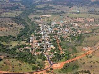 Figueirão, a menor cidade de MS, vista de cima em 2012, quando completou 9 anos de emancipação (Foto: Arquivo)