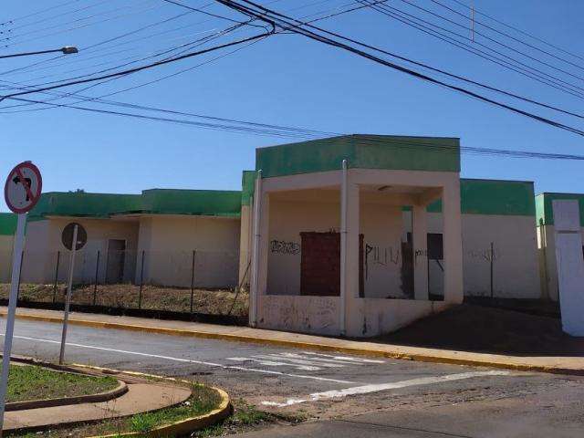 Com protesto, vereadores votam pedido de financiamento da prefeitura