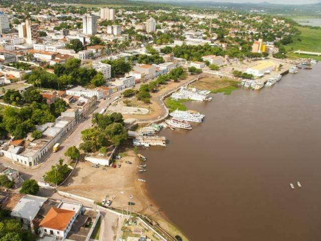 Lei batiza a Orla de Corumb&aacute; com o nome de Ruiter Cunha de Oliveira