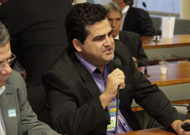 Ap&oacute;s 20 anos de cassa&ccedil;&otilde;es, C&acirc;mara de Bandeirantes rejeita processar prefeito