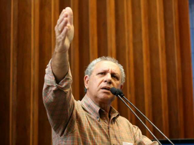  Fazendeiro pede solu&ccedil;&atilde;o para briga fundi&aacute;ria antes que mais um atentado aconte&ccedil;a