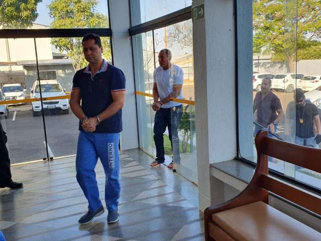Preso por contrabando com policiais &eacute; reincidente e usava tornozeleira