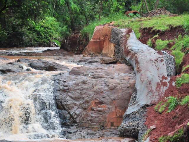  Prefeitura investir&aacute; R$ 20 millh&otilde;es em obras emergenciais, incluindo Prosa