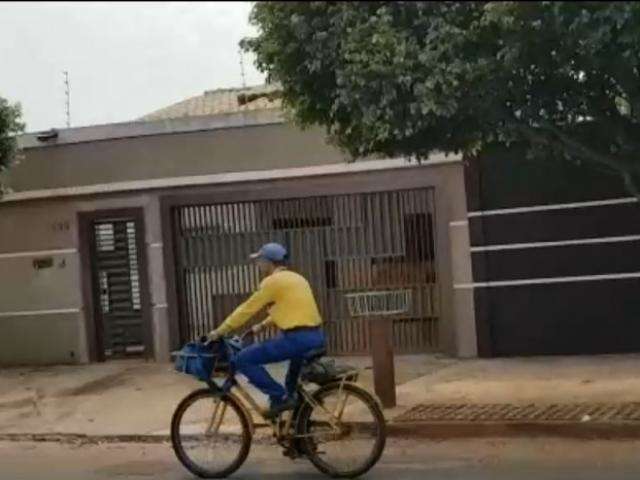 Correios iniciam entrega de 428 mil carn&ecirc;s do IPTU em Campo Grande