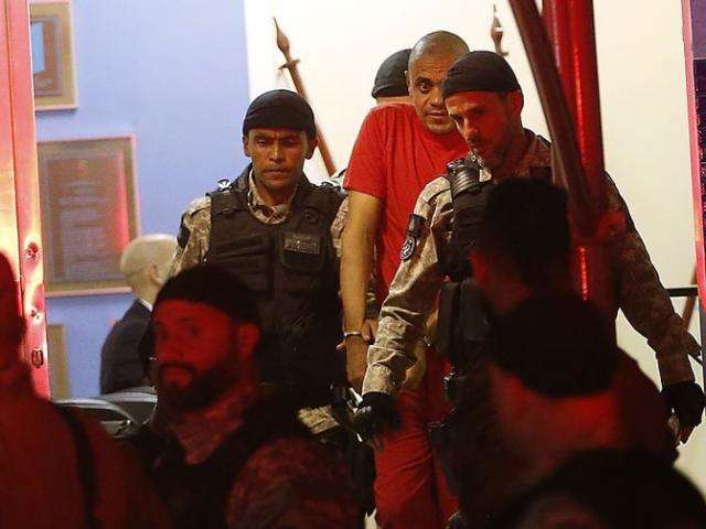 Agressor de Bolsonaro deixa PF e deve ser transferido para a Capital amanh&atilde;
