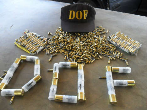  Adolescentes s&atilde;o flagrados com mais de 500 muni&ccedil;&otilde;es contrabandeadas