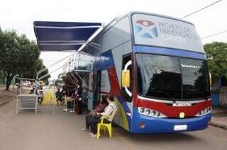 Ônibus equipado para realização de exames ficará o dia todo no município. (Foto:Divulgação)