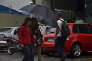 Campo-grandense deve enfrentar chuva durante todo o dia de hoje (Foto: Marcos Ermínio) 