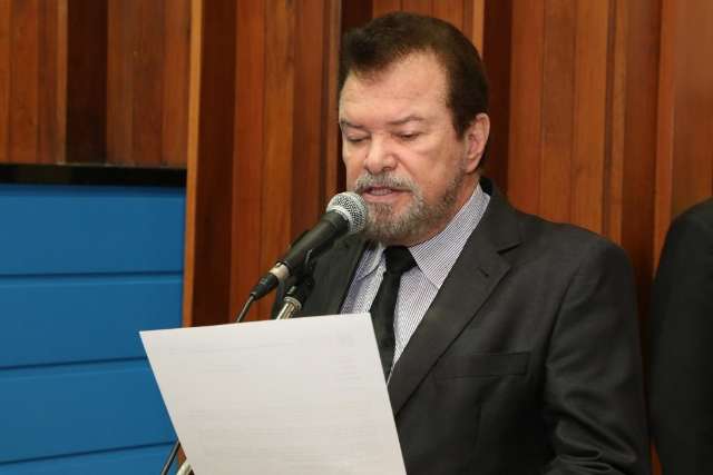 Projeto obriga unidades de sa&uacute;de a dispor de int&eacute;rpretes de libras