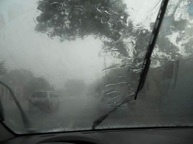  Chuva traz al&iacute;vio em bairros da Capital no 1&ordm; dia oficial de ver&atilde;o