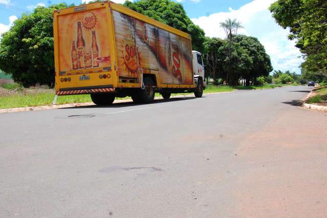  Mulher &eacute; atropelada ap&oacute;s descer de &ocirc;nibus no Novos Estados