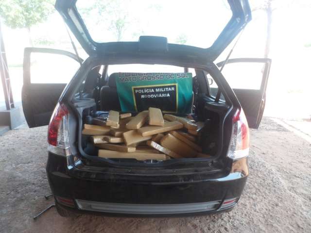 Em 24 horas, Pol&iacute;cia Rodovi&aacute;ria apreende 600 kg de maconha em Ivinhema 