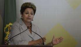 Dilma troca seis ministros em nova etapa da reforma; posse &eacute; na segunda