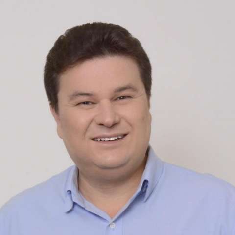 Cinco candidatos a vereador s&atilde;o suspeitos de compra de votos