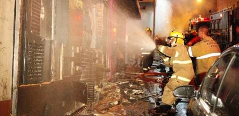 Recontagem dos bombeiros indica 232 mortos em boate incendiada