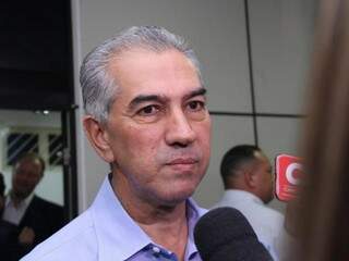 Governador Reinaldo Azambuja comemorou decisão unânime do STJ (Foto: Kísie Ainoã)