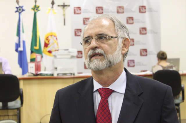  "Procurarei fazer justi&ccedil;a", afirma relator de processo contra procurador