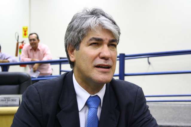 Alex nega ser &ldquo;protetor&rdquo; de empres&aacute;rio preso por desacato na C&acirc;mara