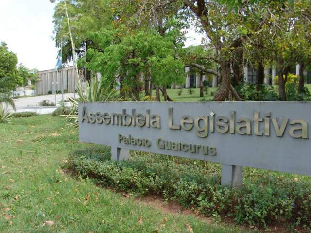  Sem projetos para vota&ccedil;&atilde;o, sess&atilde;o na Assembleia dura cerca de dez minutos