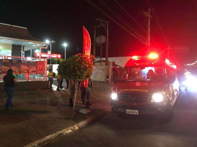 Briga generalizada provoca tumulto na Afonso Pena e dois v&atilde;o para delegacia 