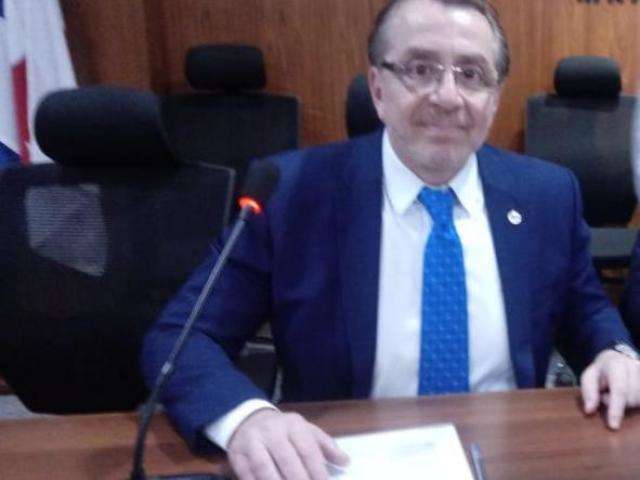 Ju&iacute;za decreta pris&atilde;o de advogado em audi&ecirc;ncia e OAB denuncia abuso