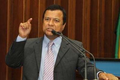 CPI da Sa&uacute;de deve prorrogar prazo de trabalho para analisar documentos