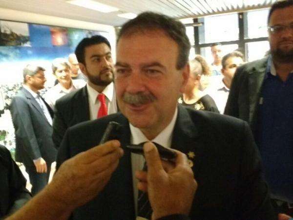 &ldquo;Sou base, mas defendo candidatura em 2018&rdquo;, diz Siufi na Assembleia