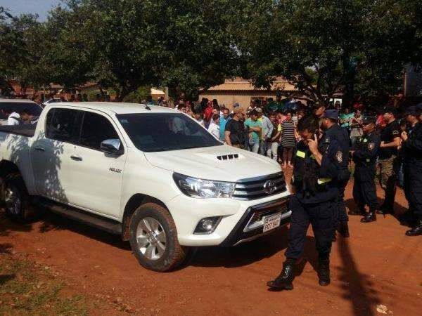 Executados com tiros de fuzil estariam ligados ao narcotr&aacute;fico e atentado