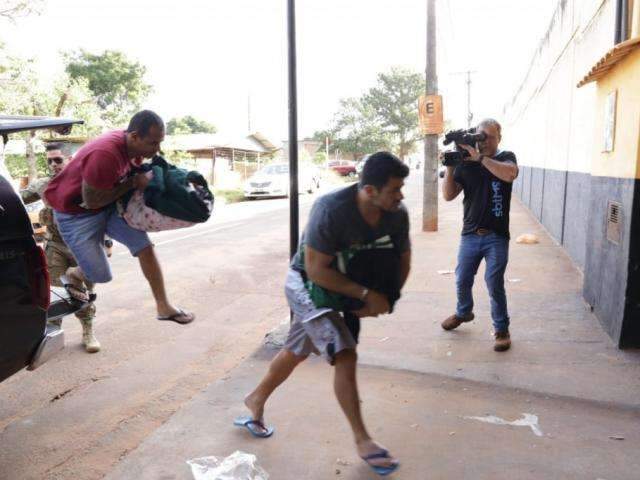 Guardas suspeitos de integrar mil&iacute;cia ser&atilde;o demitidos, adianta secret&aacute;rio 