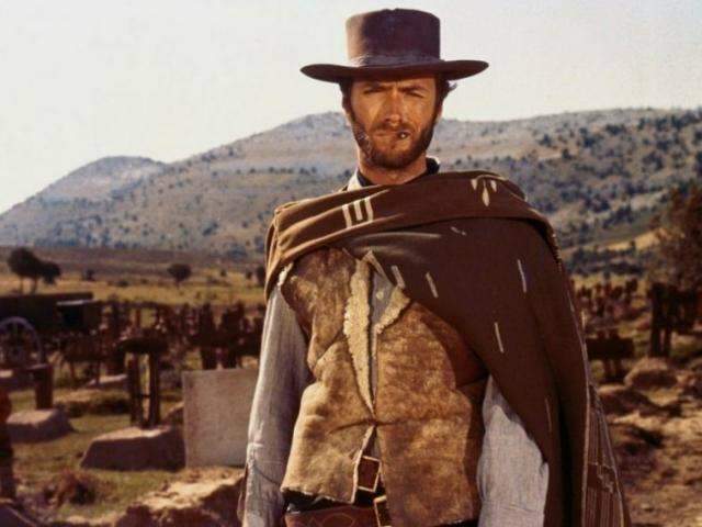 Primeiro filme com Clint Eastwood como protagonista &eacute; atra&ccedil;&atilde;o do Cine Caf&eacute; 