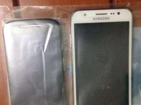  Presos receptadores de celulares roubados de crian&ccedil;as em porta de escola