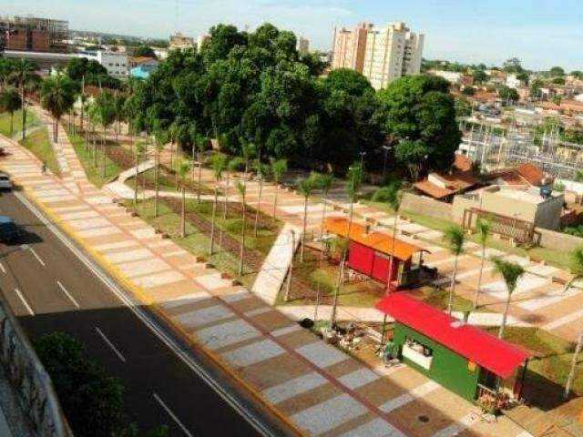 Enquanto projetos fracassam, Orla ferrovi&aacute;ria &eacute; cen&aacute;rio de inseguran&ccedil;a