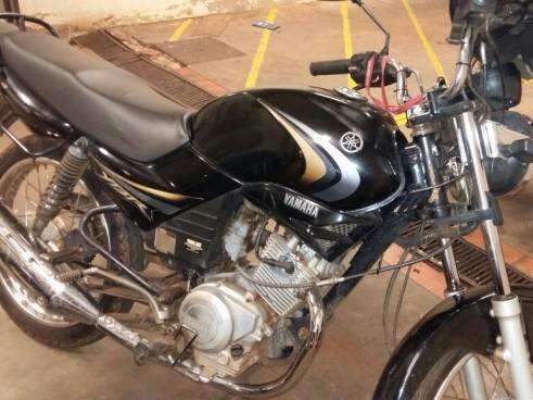 DEPCA apreende moto furtada pilotada por adolescente no Nova Lima