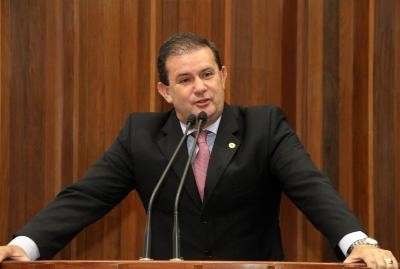 Assembleia aprova projeto de lei que beneficia corretores de im&oacute;veis
