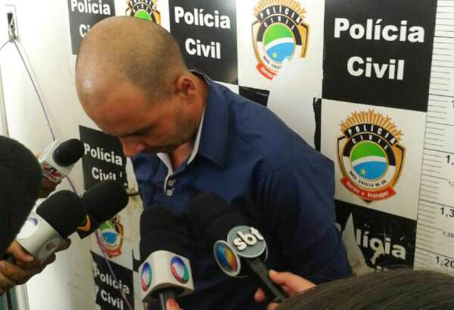 Tratador de c&atilde;es afirma que matou ex-mulher porque a &quot;amava demais&quot;