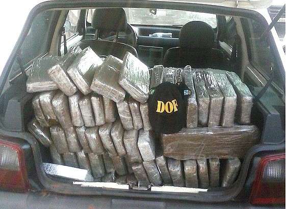 Secret&aacute;rio atribui apreens&atilde;o de 165 toneladas de drogas &agrave; dedica&ccedil;&atilde;o de policiais