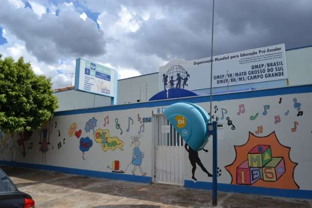 Prefeitura promete plano para demitir 4,3 mil contratados por conv&ecirc;nios