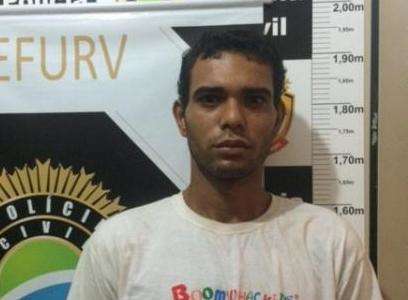 Homem &eacute; preso em flagrante por roubo de motocicleta no Colibri 3