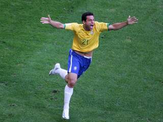 Atacante Fred, que disputou a Copa do Mundo de 2006, volta a ser convocado. (Foto: Terra)